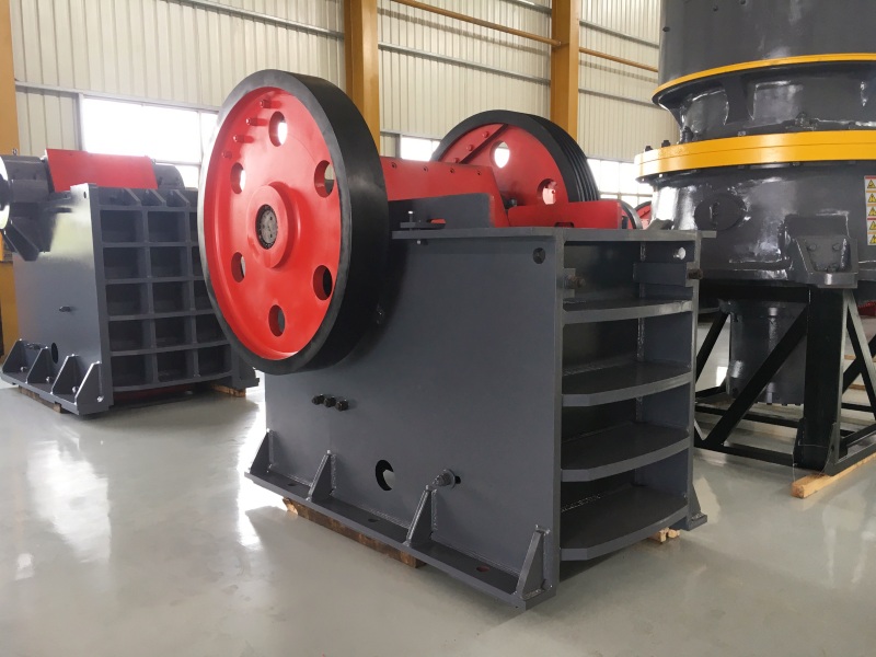 石英砂顎式破碎機遇到小問題怎么辦？全面解決方案及預防措施