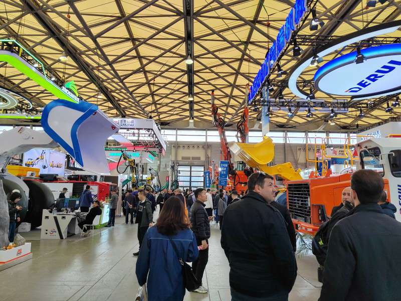 菲尼克斯礦山設(shè)備榮耀參展2025莫斯科國際礦業(yè)機械展覽會，攜手共創(chuàng)未來